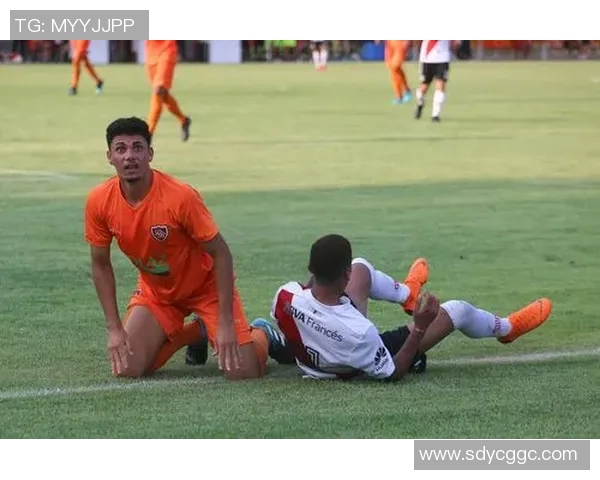 专访吴静揭秘足球成功背后的秘密与奋斗历程