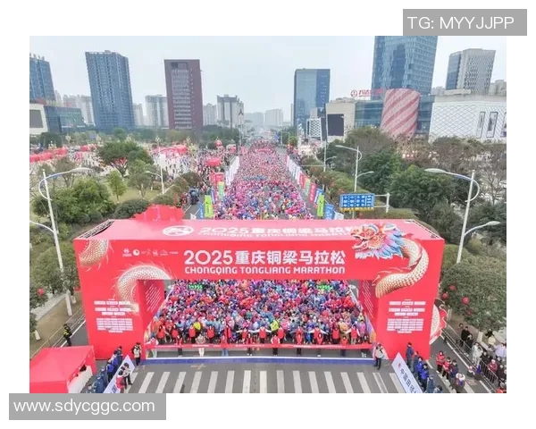 重庆攀岩队在运动城市马拉松中逆袭成功的精彩旅程揭秘