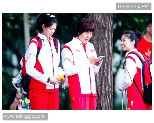 探寻南京篮球队的独特节奏与辉煌成就背后的秘密与故事 探寻南京篮球队的独特节奏与辉煌成就背后的秘密与故事